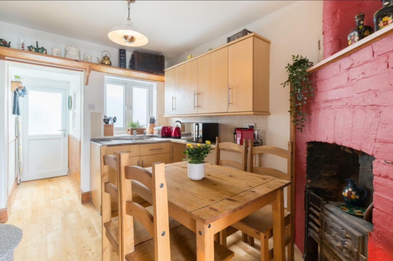 Fergies Canal Side Cottage Warwick  Extérieur photo