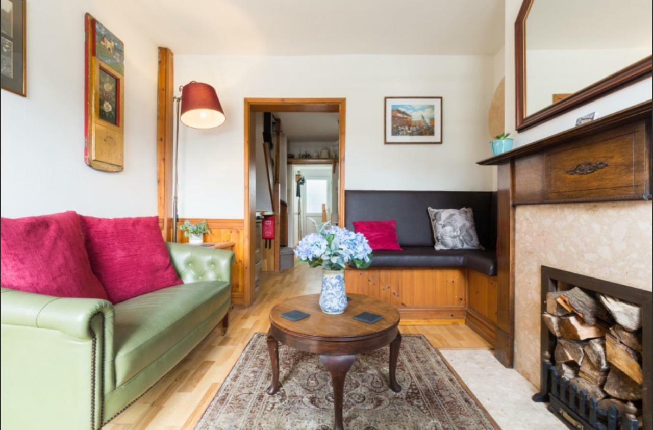 Fergies Canal Side Cottage Warwick  Extérieur photo