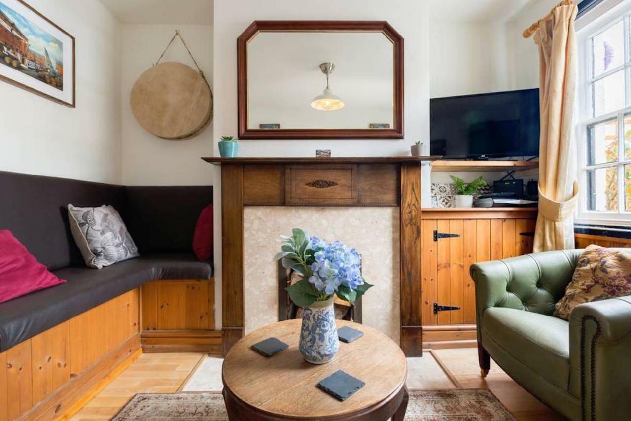 Fergies Canal Side Cottage Warwick  Extérieur photo